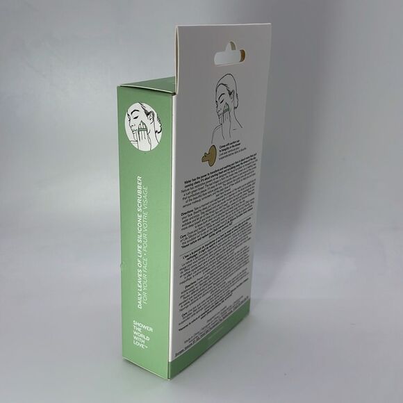 NIB DAILY CONCEPTS Daily Leaves Of Life Facial Silicone Face Scrubber - Picture 8 of 9